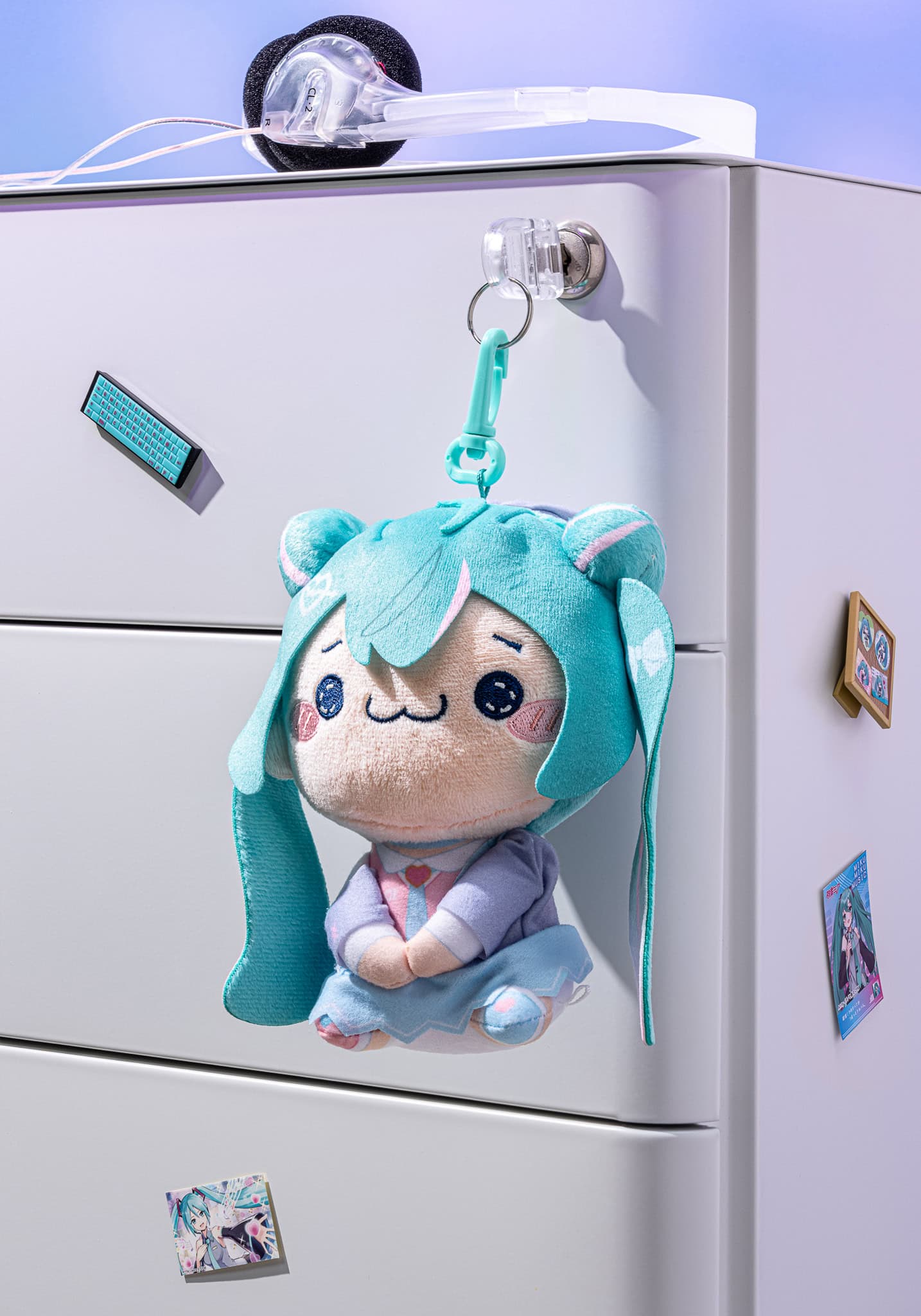 Hatsune Miku: MOCHIPICO Plush Toy Love Blazer Smiling 5.9″